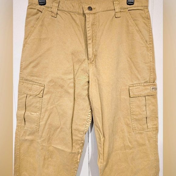 NWT Wrangler Straight-Leg Cargo Pants Men’s 34 x 34 - Picture 2 of 6
